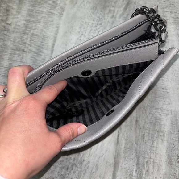 Small Purse - Picture 5 of 9